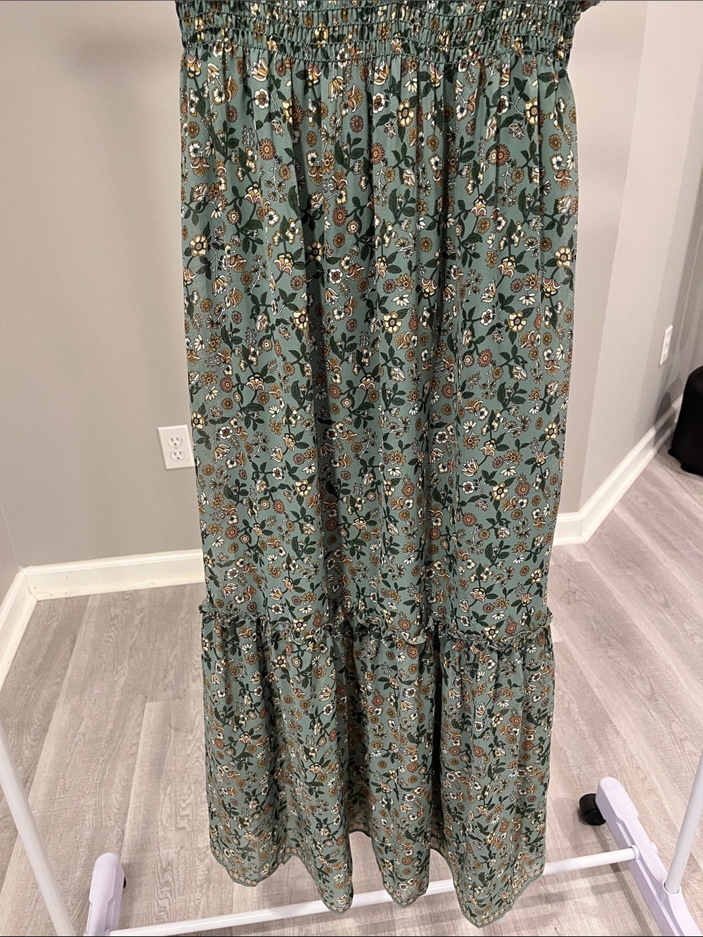 Max Studio Sage Green Floral Ruffle Sleeve Maxi Dress - Picture 3 of 3